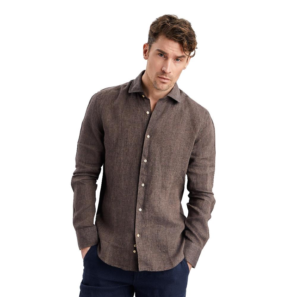 Exclusive dark brown linen shirt in 100% linen with classic cutaway collar.